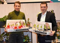 Yuri Westhoff and Rob Klop of Vreugdenhil Bulbs&Plants with their concept 'No water Flowers' which they recently expanded with a new line 'Fashionz'.